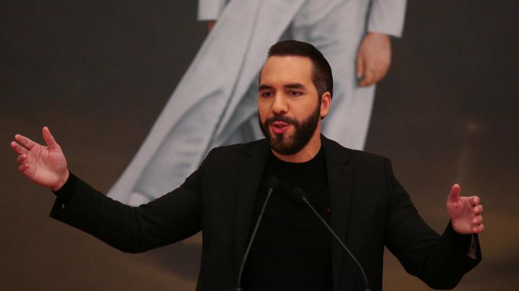 El Salvador, IMF'ye meydan okuyor: Kısıtlamalara rağmen bitcoin alımları devam edecek