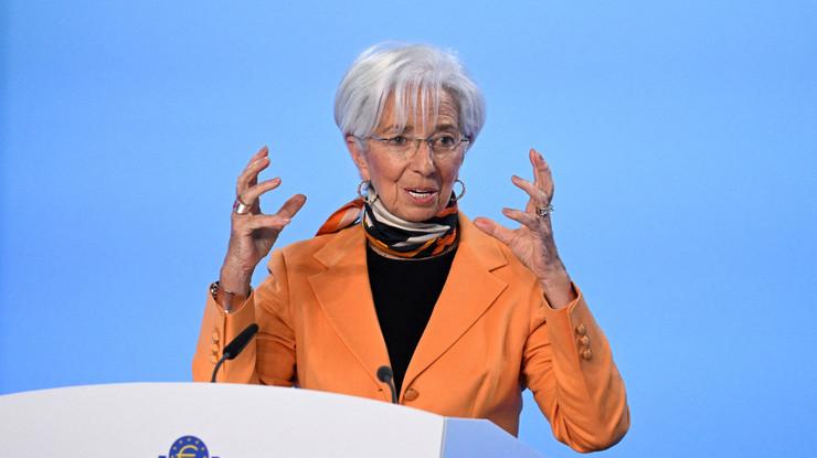 ECB Başkanı Lagarde: Yüksek ticaret belirsizliği büyüme üzerinde bir engel