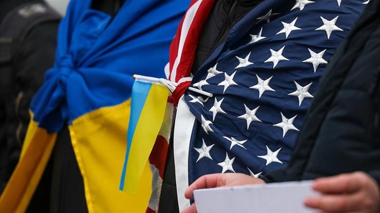 Trump, Zelenskiy ile görüştü: Rusya’ya sert mesajlar, Ukrayna’ya sempati