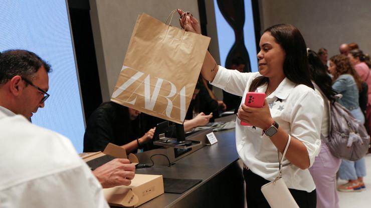 Zara'nın sahibi Inditex, İspanya borsa tarihinde en büyük günlük kaybı yaşadı