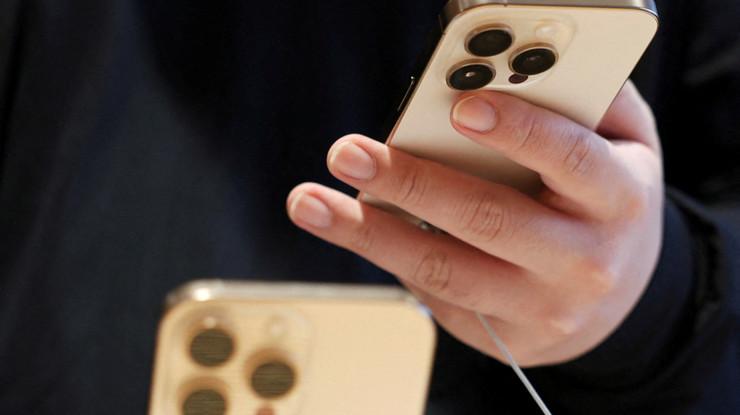 Gazeteciler ve aktivistler hedefte: Apple, devlet destekli casus yazılımı ortaya çıkardı