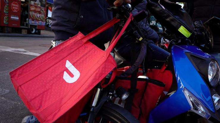 Amerikan devi Avrupa'da büyüyor: Deliveroo, 3.9 milyar dolara DoorDash'e satıldı