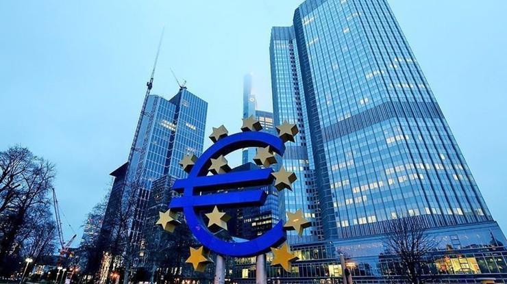 Euro Bölgesi'nde perakende satışlar martta geriledi