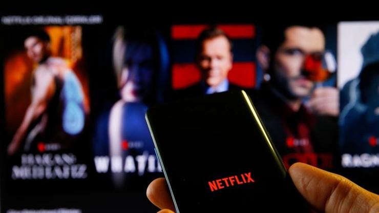 Netflix 12 yıl sonra ana sayfayı yeniliyor: TikTok benzeri dikey video ve yapay zeka aramayı test ediyor