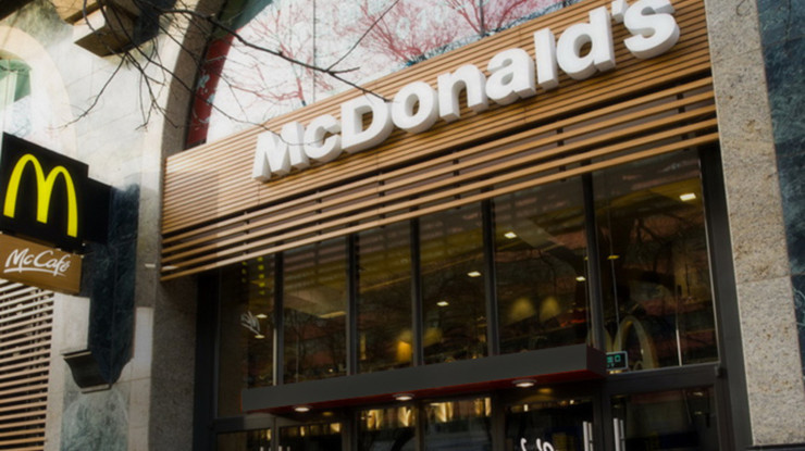 Dev fast food devinden Türkiye'de işe alma operasyonu: 2 bin 350 kişiyi işe aldı