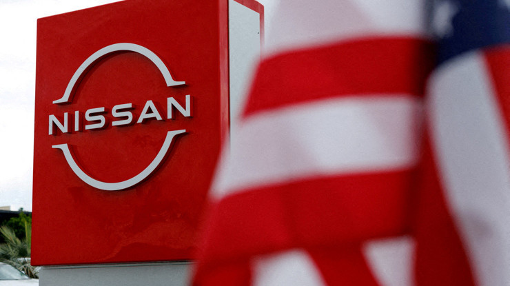 Alman otomotiv devi Nissan'daki hisselerini satmaya hazırlanıyor