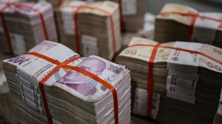 Bütçe mayısta 235,2 milyar TL fazla verdi