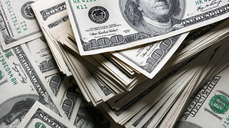 Doların küresel tahtı sarsılıyor : İhracatçılar artık dolarla ödeme almak istemiyor