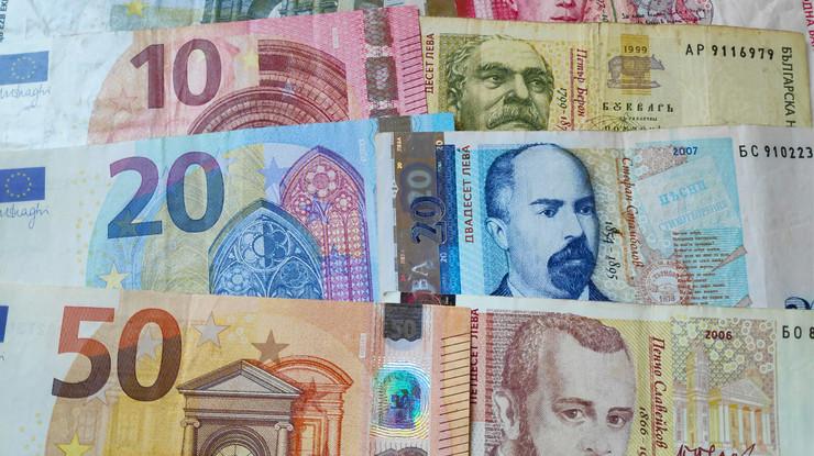 Avrupa'dan Bulgaristan'ın Euro'ya geçişine yeşil ışık. Fakat Bulgar vatandaşlarında şüphe büyüyor