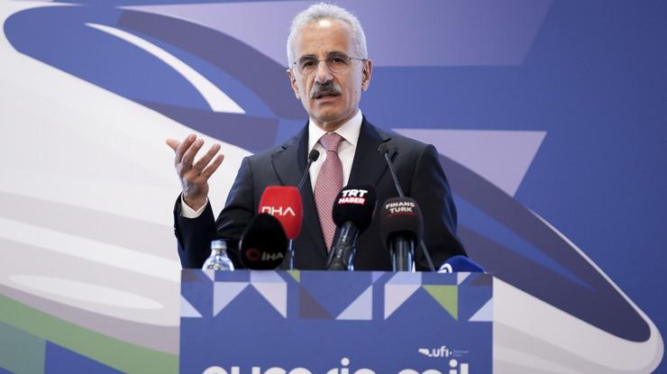 Bakan Uraloğlu: Raylı sistemlere 500 milyon liralık destek yolda