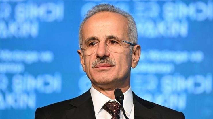 Bakan açıkladı: 5G ihalesi ağustosta yatırım öncelikli yapılacak