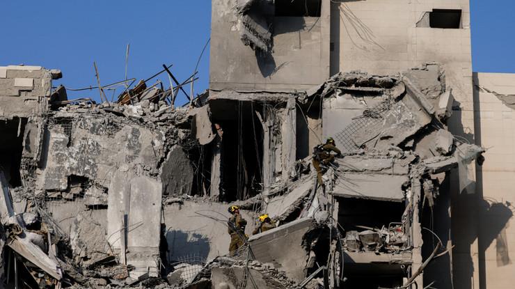 İran'dan İsrail'e yeni saldırı: 3 kişi hayatını kaybetti