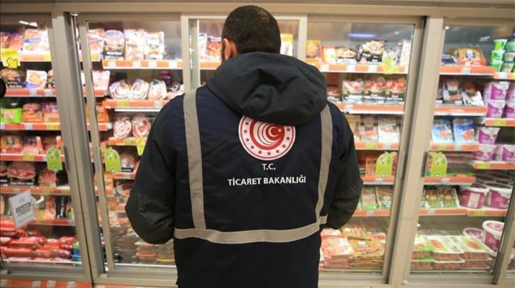 Fahiş fiyat artışı yapan 289 firmaya 114,7 milyon lira ceza