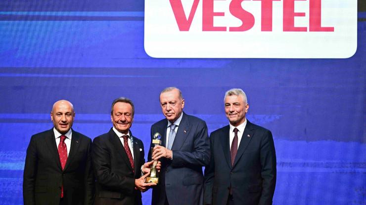 TİM’den Vestel’e ihracat şampiyonluğu ödülü