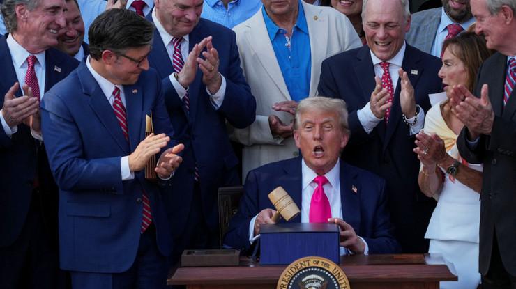 Trump’tan 4 Temmuz’da dev 4,5 trilyon dolarlık yasaya imza: Sosyal yardımlara balta