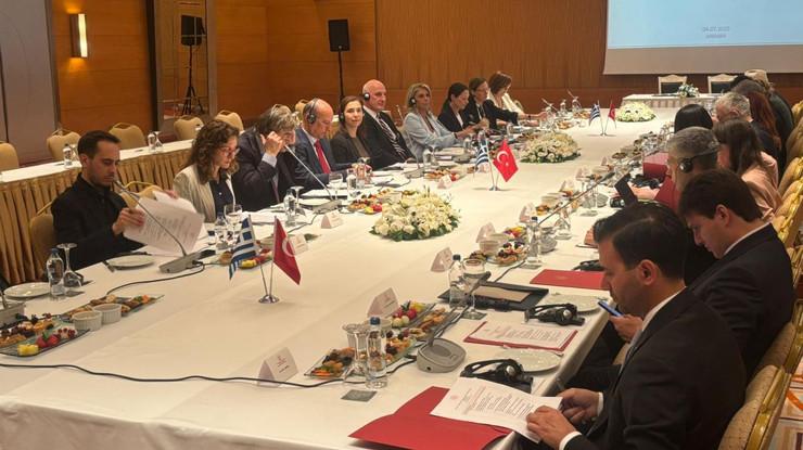 Türkiye ve Yunanistan'dan turizmde işbirliği: Kapıda vize adaları artar mı?