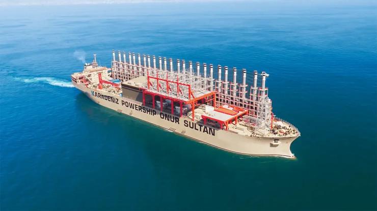 Dünyada ilk: Türkiye ve Japonya'dan kendi enerjisini üreten yüzen veri merkezi
