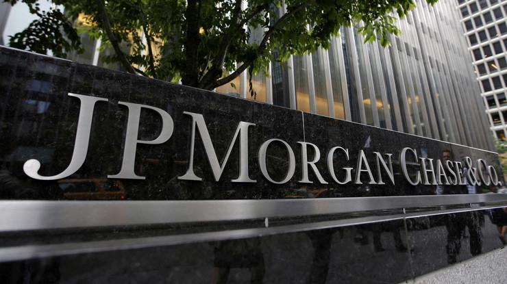 JPMorgan'ın karı düşse de beklentiyi aştı