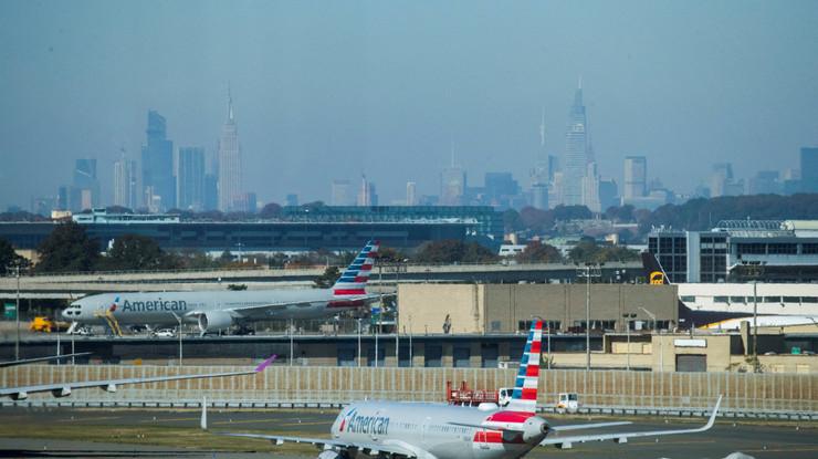 New York JFK Havalimanı'nda kalkışlar durduruldu