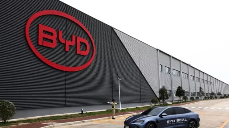 BYD hisselerini böldü, küçük yatırımcıya kapı araladı