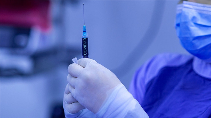 ABD Sağlık Bakanlığı mRNA aşı projelerinde kesinti kararı aldı