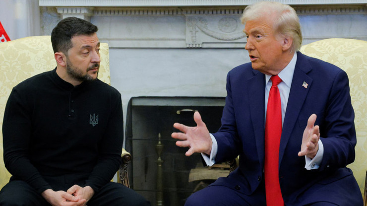 Beyaz Saray: Trump, Putin ve Zelenskiy ile Alaska'da üçlü zirve düzenleme fikrine açık