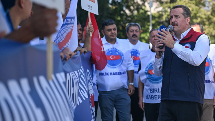 Memur-Sen'den açıklama: Mücadelemizi yasanın dayattığı sınırları zorlayarak sürdüreceğiz