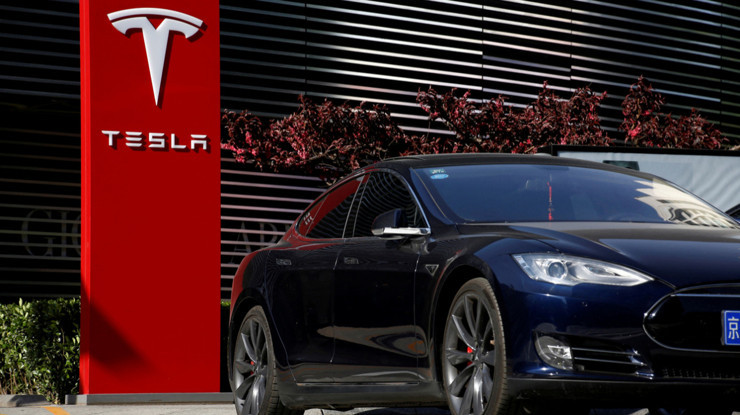 Grok, Çin'e giremedi: Tesla'dan DeepSeek ile işbirliği