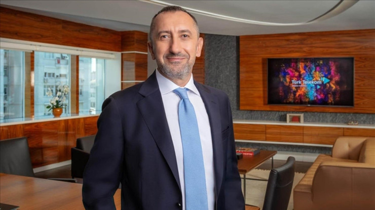 Türk Telekom CEO'su Önal: Yeni imtiyaz sözleşmesi ile isteyen operatörler altyapımızı kullanabilir