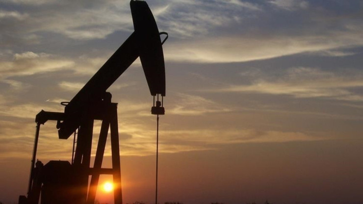 Suriye 14 yıl sonra ilk kez petrol ihraç etti