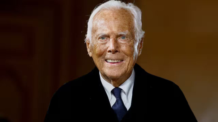 İtalyan moda tasarımcısı Giorgio Armani hayatını kaybetti