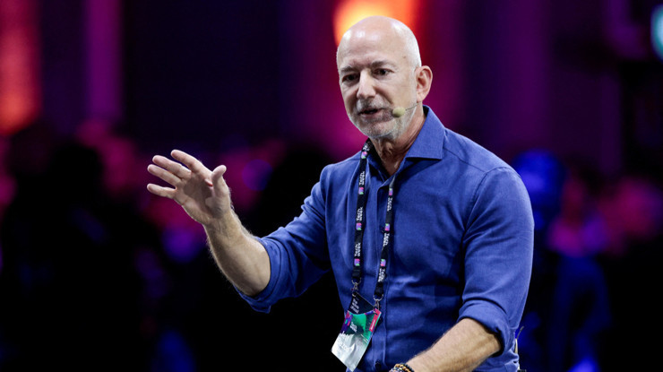 Bezos'tan çarpıcı yapay zeka açıklaması: Bir tür endüstriyel balon ancak teknoloji gerçek