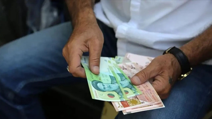 İran Meclisi onayladı: Paradan dört sıfır atılacak