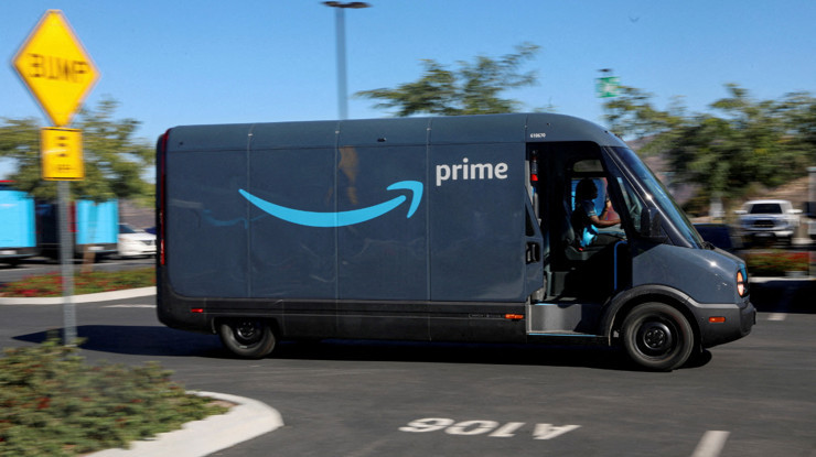 Amazon'da robot devrimi 600 bin kişiyi işsiz bırakacak: İş yaratıcısından iş yok edicisine...