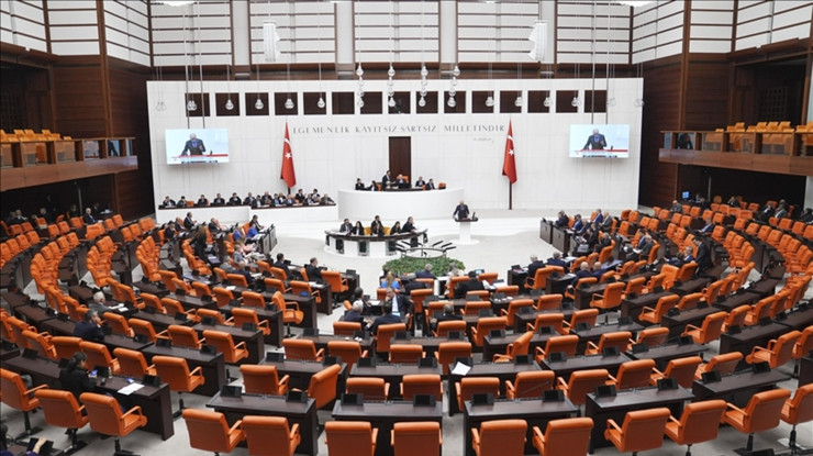 Yeni vergi paketi komisyonda kabul edildi