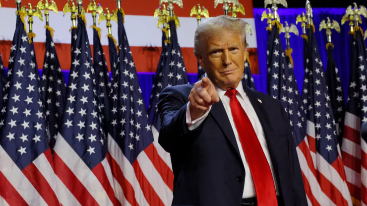 Trump'tan Kanada’ya 'reklam' misillemesi: Gümrük vergisine yüzde 10 zam
