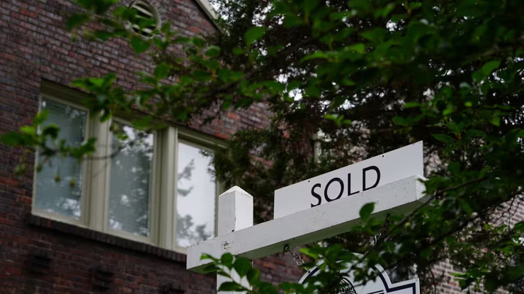 ABD’de mortgage başvuruları yüzde 7,1 arttı, faiz düştü