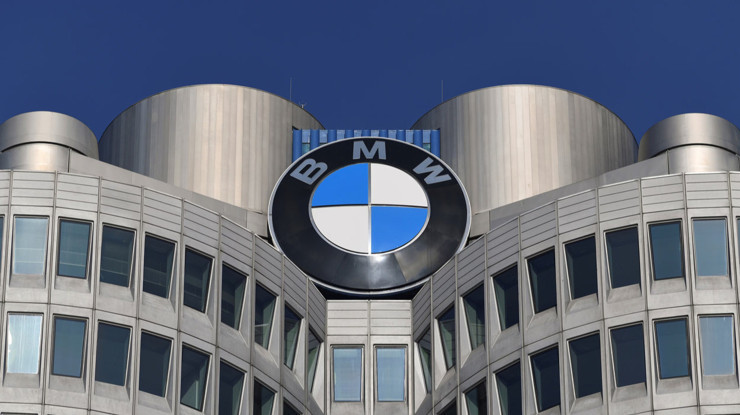 Çin’deki zayıf talep ve ABD tarifeleri BMW’nin gelirini aşağı çekti