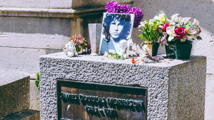 Jim Morrison ya da Oscar Wilde'ın yanına gömülme fırsatı: Paris tarihi mezarlar için kura başlattı