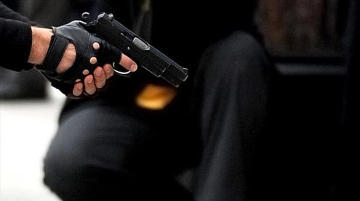 Kendilerini merkez bankası yetkilisi olarak tanıttılar, 800 bin dolarlık soygun yaptılar