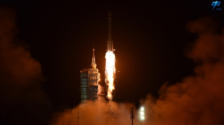 Çin Uzay İstasyonu'ndaki Şıncou-20 mekiği insansız dönecek