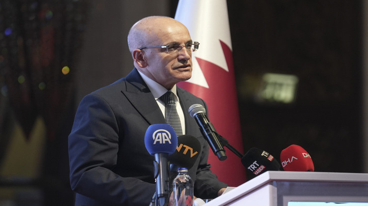 Bakan Şimşek: "Katar ile 5 milyar dolarlık ticaret hacmine ulaşmayı hedefliyoruz"