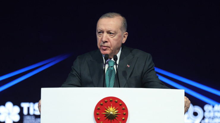 Cumhurbaşkanı Erdoğan'dan işverene asgari ücret mesajı: "Ellerini taşın altına koymalarını bekliyorum"