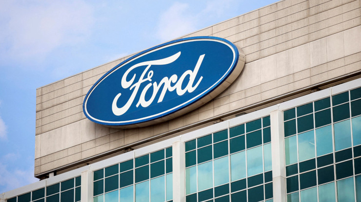 Ford elektriklide zarar ediyor, strateji değişiyor: 13 milyar dolarlık kayıp