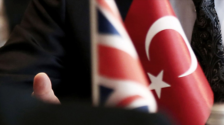 Türkiye ile İngiltere arasında stratejik ortaklık çerçeve belgesi imzalandı