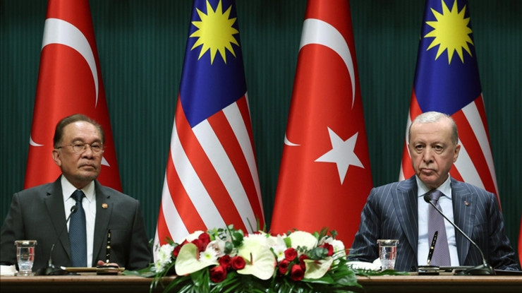 Cumhurbaşkanı Erdoğan: "Malezya ile ticaret hedefimiz 10 milyar dolar"