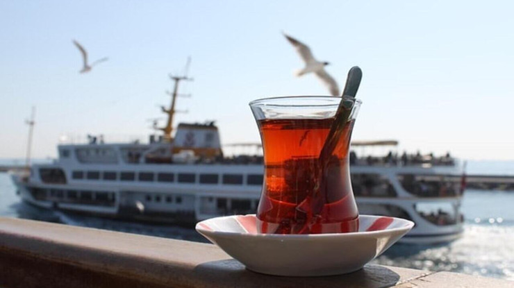 İstanbul'da vapur kafeler kalkıyor mu? Açıklama geldi!