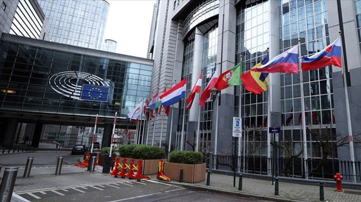 Grönland gerilimi ticarete yansıdı: Avrupa Parlamentosu ABD ile ticaret anlaşmasını onaylamayacak