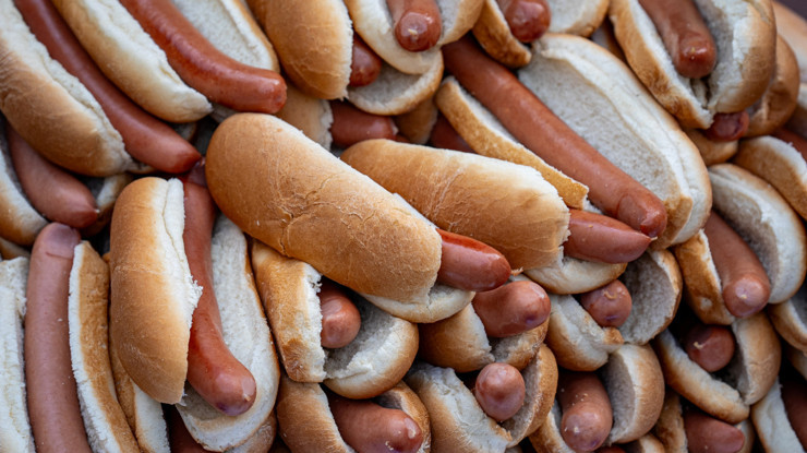 109 yıllık fast food zinciri satılıyor: 450 milyon dolarlık anlaşma sonrası hisseler fırladı