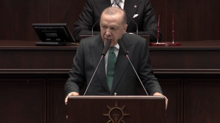 Cumhurbaşkanı Erdoğan açıkladı: Depremzedelere konut için faizsiz ödeme imkanı